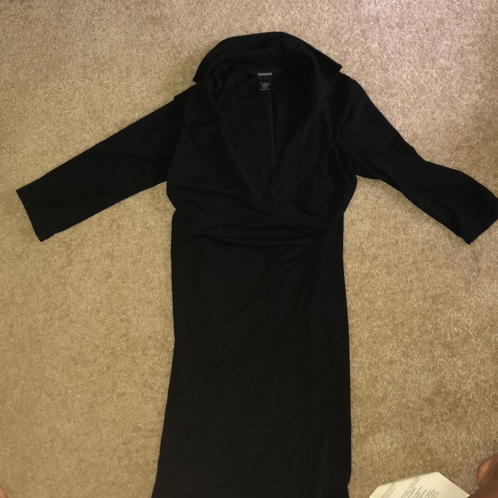 Black dress low cut with a collar
